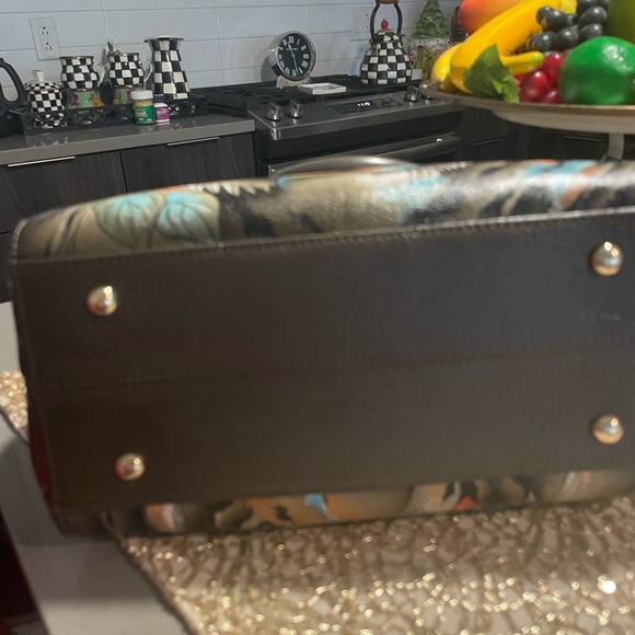 Hand painted tiger bag by Anuschka - Picture 10 of 14